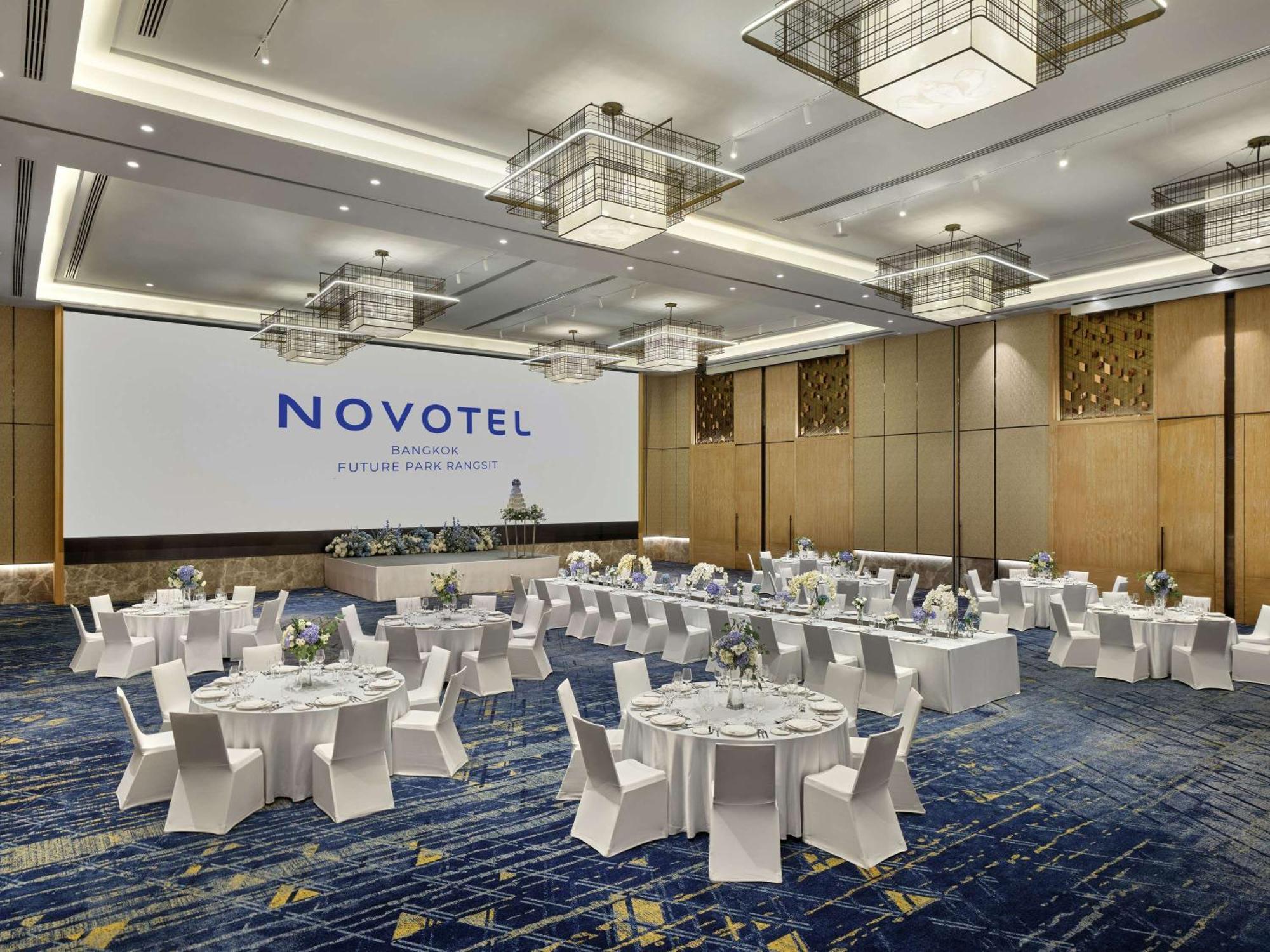 Novotel Bangkok Future Park Rangsit Pathum Thani Exterior photo